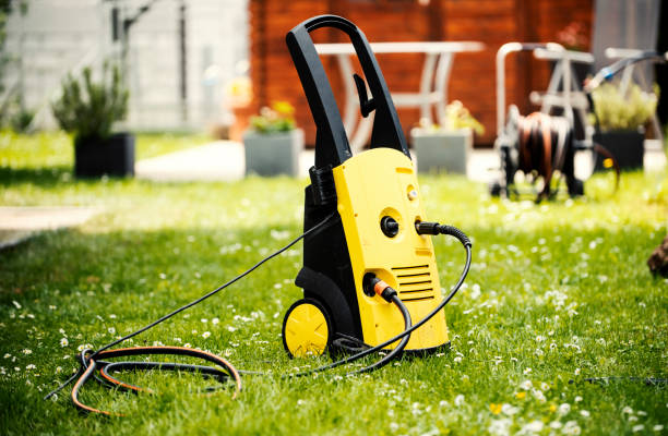 Animal Enclosure Cleaning in North Amityville, NY